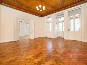 Pronájem bytu 4+1, Praha - Staré Město, Pařížská, 151 m2