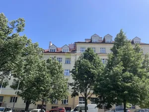 Prodej bytu 4+1, Praha - Dejvice, 142 m2