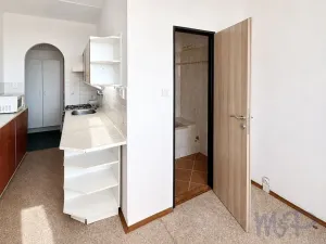 Pronájem bytu 2+1, Jihlava, Fügnerova, 61 m2