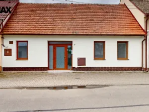 Prodej rodinného domu, Odrovice, 400 m2