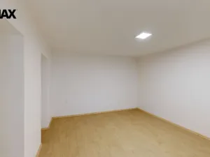 Prodej rodinného domu, Odrovice, 400 m2