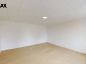 Prodej rodinného domu, Odrovice, 400 m2