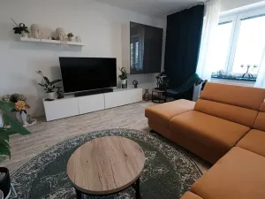 Prodej bytu 2+1, Uherský Brod, Jana Švermy, 65 m2