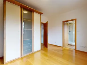 Prodej rodinného domu, Vrané nad Vltavou, 187 m2
