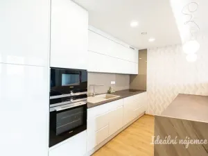 Pronájem bytu 2+kk, Praha - Letňany, Chlebovická, 67 m2