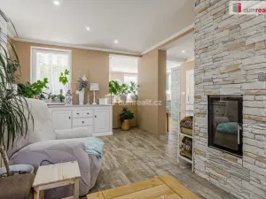 Prodej rodinného domu, Jenišov - Pod Rohem, Zalomená, 135 m2
