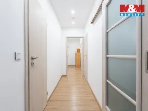 Prodej bytu 3+1, Třebíč - Borovina, Zahraničního odboje, 74 m2