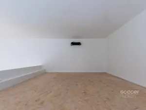 Pronájem bytu 1+kk, Praha - Smíchov, Radlická, 21 m2