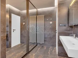 Prodej rodinného domu, Šestajovice, 255 m2