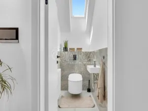Prodej rodinného domu, Šestajovice, 255 m2