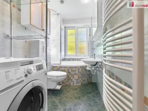 Prodej bytu 4+1, Karlovy Vary, Sládkova, 94 m2