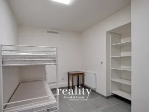 Pronájem ubytování, Brno, Křenová, 49 m2