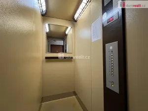 Prodej bytu 2+1, Ostrava - Poruba, náměstí Družby, 58 m2