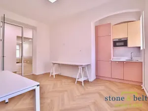 Pronájem kanceláře, Praha - Nové Město, Malá Štěpánská, 126 m2