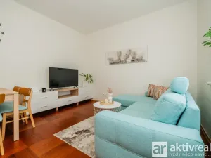 Pronájem bytu 2+kk, Praha - Libeň, Nad Rokoskou, 38 m2
