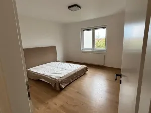Pronájem rodinného domu, Praha - Klánovice, Smidarská, 120 m2