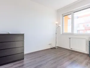 Pronájem bytu 1+kk, Praha - Kyje, Farkašova, 31 m2
