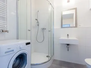 Pronájem bytu 1+kk, Praha - Kyje, Farkašova, 31 m2