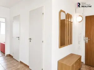 Pronájem bytu 3+1, Praha - Chodov, Zdiměřická, 65 m2
