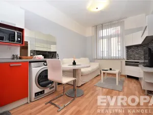 Pronájem bytu 2+kk, Praha - Libeň, Na Dědince, 40 m2