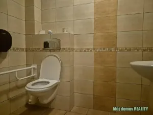 Pronájem obchodního prostoru, Praha - Letňany, Třinecká, 124 m2
