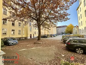 Pronájem bytu 1+kk, Plzeň - Východní Předměstí, Lobezská, 40 m2