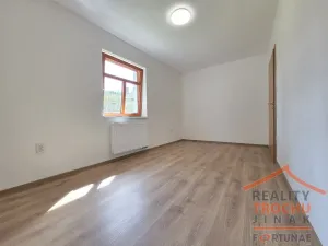 Prodej rodinného domu, Stárkov, 230 m2