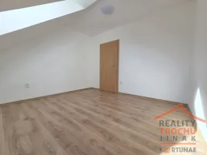 Prodej rodinného domu, Stárkov, 230 m2