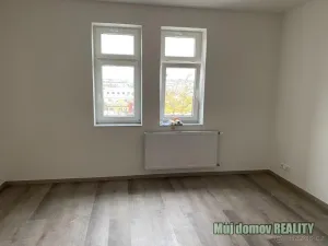 Pronájem bytu 1+kk, Praha - Vysočany, Freyova, 22 m2