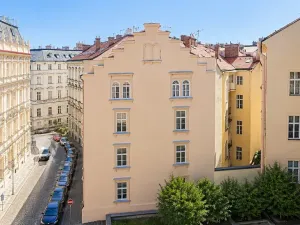 Prodej bytu 6+kk a větší, Praha - Staré Město, Karoliny Světlé, 143 m2