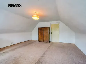 Prodej rodinného domu, Vrčeň, 437 m2