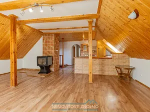 Prodej vícegeneračního domu, Jevišovice, 350 m2