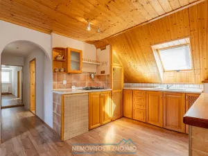 Prodej vícegeneračního domu, Jevišovice, 350 m2