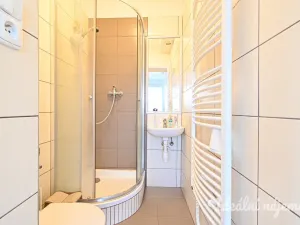 Pronájem bytu 1+kk, Brno, Hostislavova, 22 m2