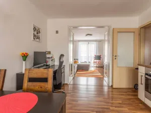 Pronájem bytu 2+1, České Budějovice - České Budějovice 3, Pražská tř., 52 m2