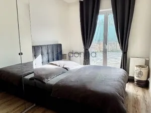 Pronájem bytu 2+kk, Praha, V Pitkovičkách, 43 m2