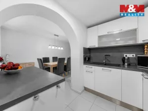 Prodej rodinného domu, Chlumec, Chlumecká, 260 m2
