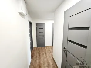 Prodej bytu 3+1, Třinec - Lyžbice, 66 m2