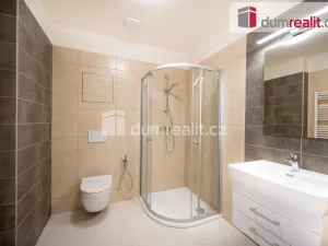 Pronájem bytu 2+kk, Sezimovo Ústí, náměstí Tomáše Bati, 52 m2