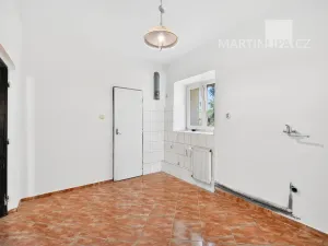Prodej vícegeneračního domu, Kamenný Přívoz - Hostěradice, 326 m2