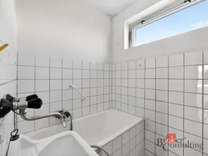 Prodej bytu 3+1, Zvoleněves, 71 m2