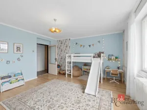 Prodej bytu 3+1, Zvoleněves, 71 m2