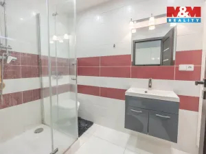 Prodej bytu 1+kk, Kladno - Švermov, Svojsíkova, 45 m2