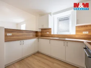 Prodej rodinného domu, Chožov, 120 m2
