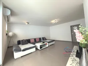 Pronájem bytu 3+kk, Praha - Michle, U michelského mlýna, 95 m2