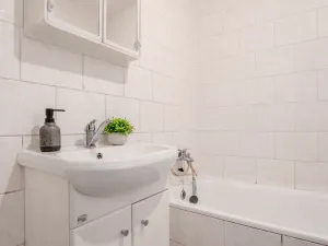 Prodej bytu 4+1, Broumov, U Větrolamu, 77 m2