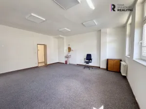 Pronájem kanceláře, Karlovy Vary, T. G. Masaryka, 35 m2