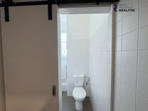 Pronájem kanceláře, Karlovy Vary, T. G. Masaryka, 35 m2