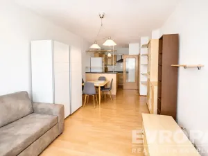 Prodej bytu 2+kk, Praha - Hlubočepy, Voskovcova, 51 m2