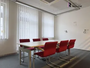 Pronájem kanceláře, Karlovy Vary, T. G. Masaryka, 411 m2